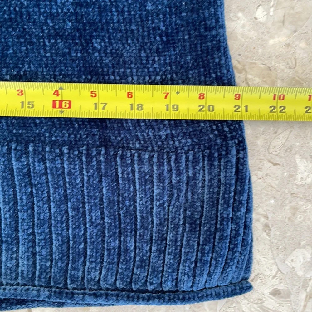 Oversized chenille sweater - Picture 10 of 13